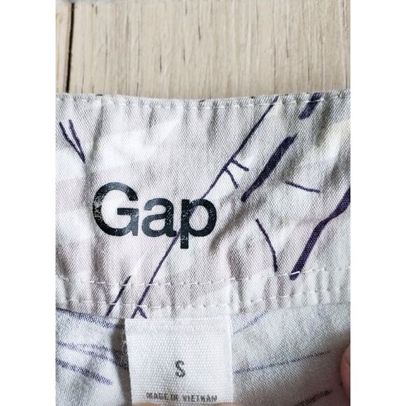 GAP Swim Shorts Lot Mens S 2pc USA Flag & Beige Floral Print Trunks Boardshorts - Picture 5 of 11